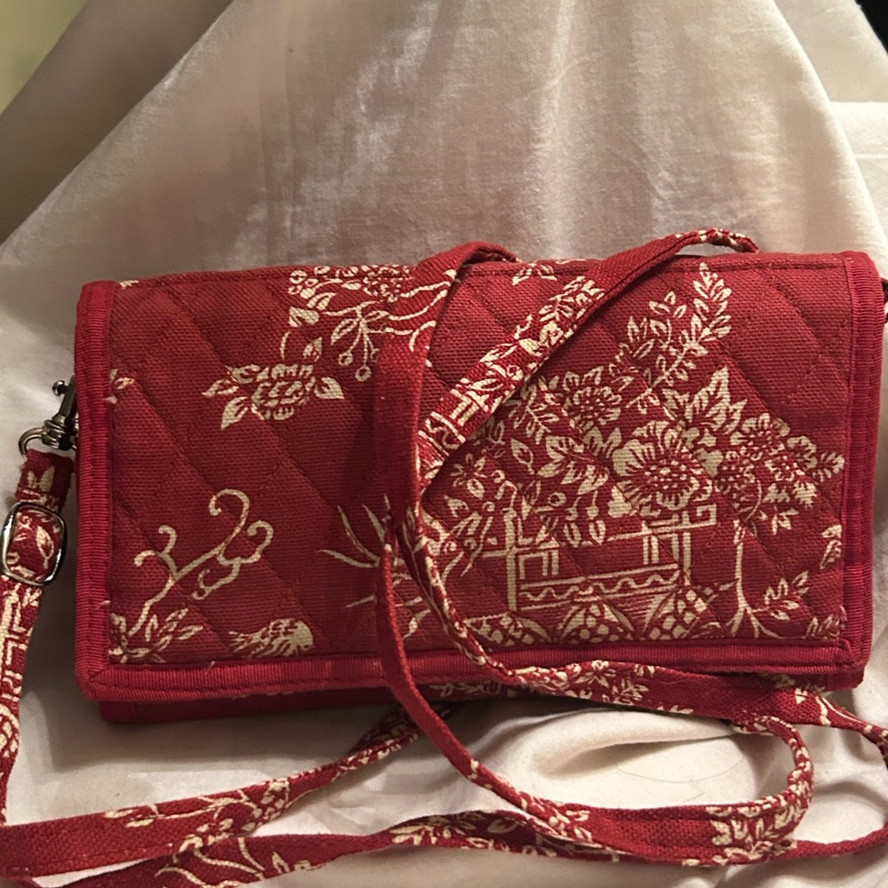 Elegant Red Floral Quilted Women's Wallet.